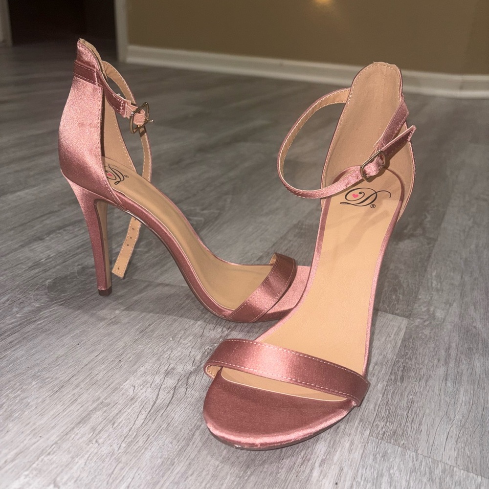 Elegant Pink Satin Women's Heels